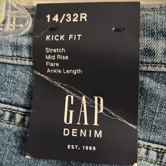 Gap Denim Kick Fit Stretch MidRise Flare Ankle Length Size 14R -32 - Picture 4 of 6